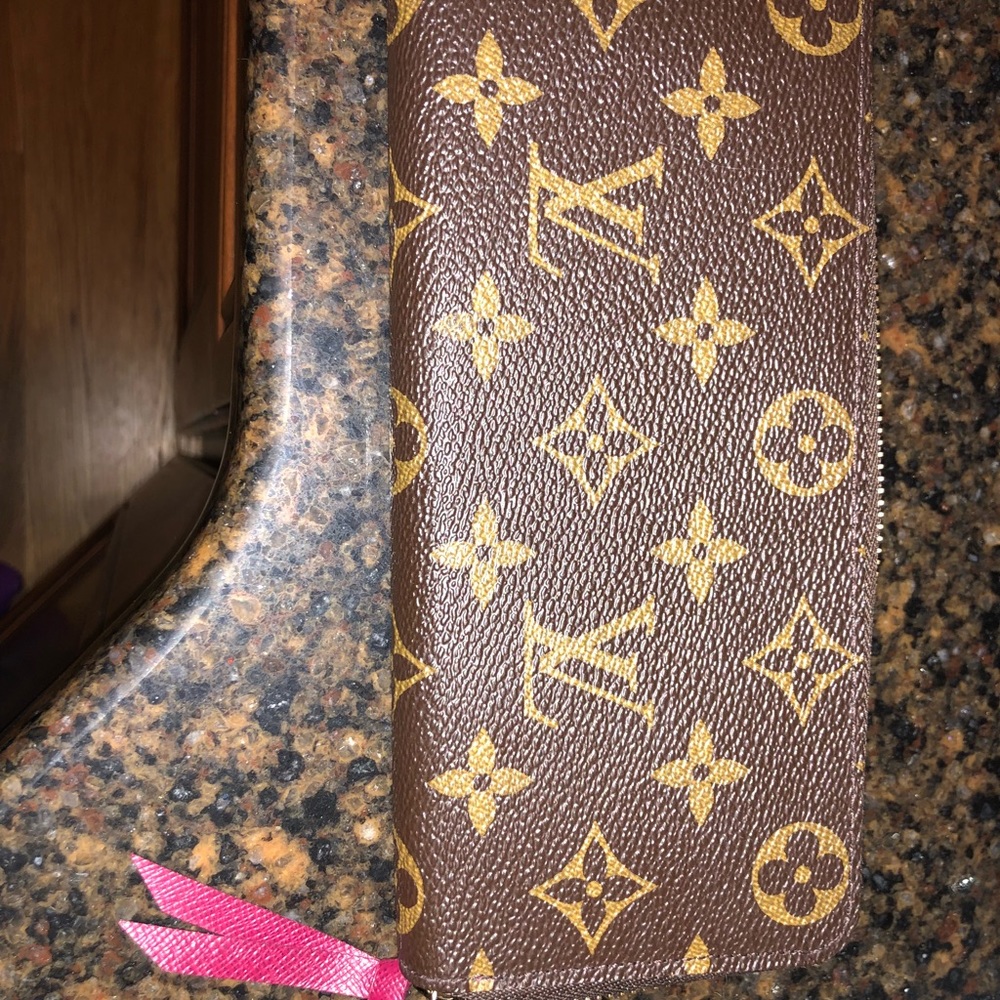 Louis Vuitton Clemence Wallet Authentic!